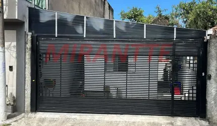 Casa terrea de 79.12m² com 2 quartos em Água Fria