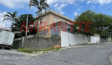 Sobrado de 215m² com 3 quartos em Vila Ede