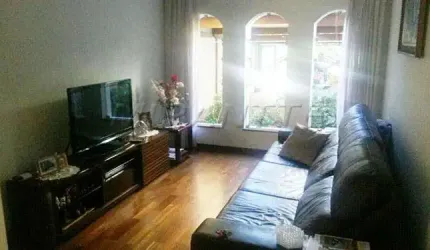Sobrado de 170m² com 3 quartos em Vila Nova Cachoeirinha