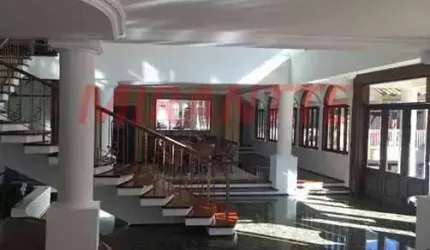 Casa terrea de 647m² em Alphaville