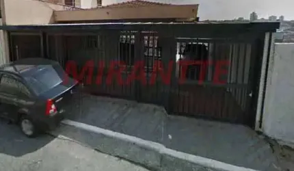 Sobrado de 280m² com 3 quartos em CENTRO