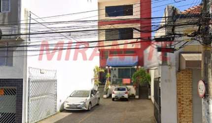 Comercial de 552m² em Santana
