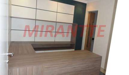 Comercial de 30m² em Santana