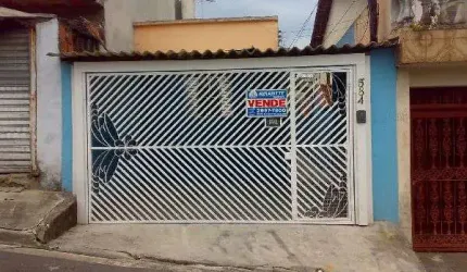 Casa terrea com 3 quartos em Vila Gustavo