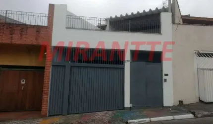Sobrado de 180m² com 3 quartos em Vila Aurora