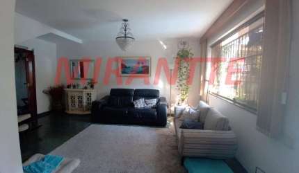 Sobrado de 205m² com 3 quartos em Vila Irmaos Arnoni