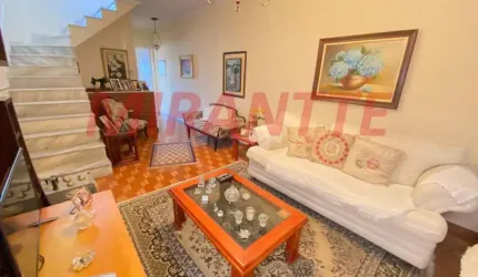 Sobrado de 159m² com 3 quartos em Vila Gustavo