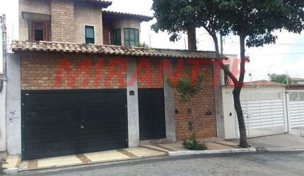 Sobrado de 372m² com 4 quartos em Vila Paiva