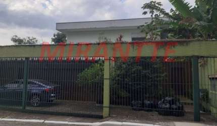 Sobrado de 550m² com 4 quartos em Horto Florestal