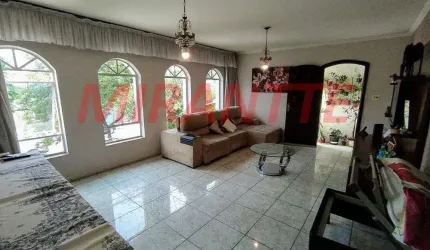 Sobrado de 195m² com 3 quartos em Jardim França