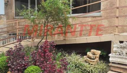 Sobrado de 296m² com 6 quartos em Jardim São Paulo