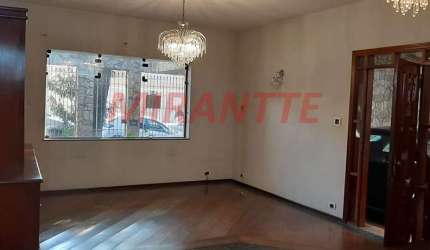 Sobrado de 189m² com 4 quartos em Casa Verde