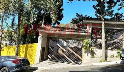 Sobrado de 343m² com 5 quartos em Tremembe
