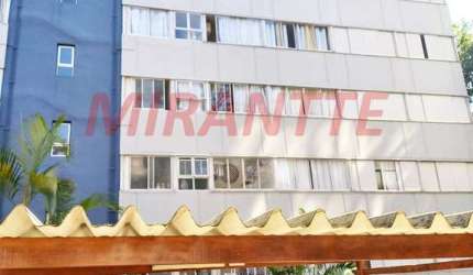 Apartamento de 60m² com 2 quartos em Barro Branco