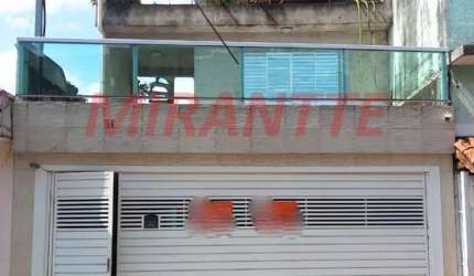 Sobrado de 168m² com 3 quartos em Jardim Amaro