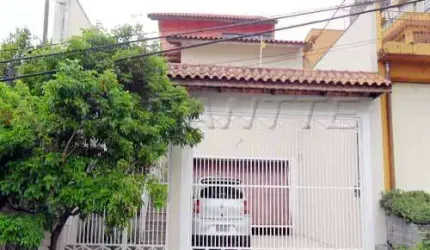 Sobrado de 200m² com 3 quartos em Vila Nova Parada