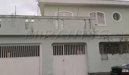 Sobrado de 287m² com 3 quartos em Vila Isolina