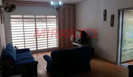 Sobrado de 225m² com 3 quartos em Vila Gustavo