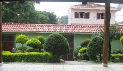 Casa terrea de 300m² com 3 quartos em Horto Florestal