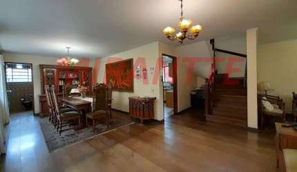 Sobrado de 250m² com 4 quartos em Mandaqui