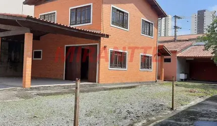Sobrado de 270m² com 3 quartos em Limão