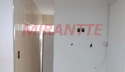 Sobrado de 60m² com 2 quartos em Jardim Tremembé