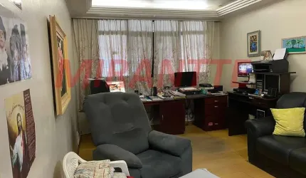 Sobrado de 139m² com 4 quartos em Vila Amalia