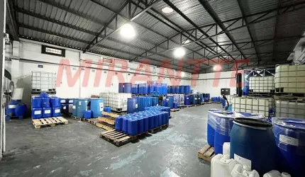 Galpao de 923m² em Limão