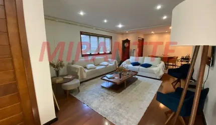 Sobrado de 330m² com 5 quartos em Vila Irmaos Arnoni