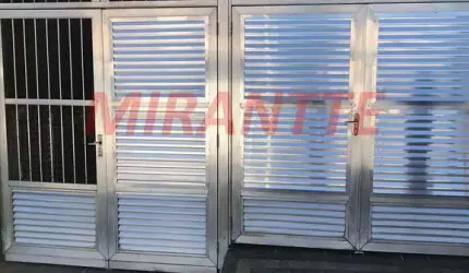 Sobrado de 120m² com 3 quartos em Jardim Peri