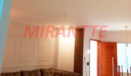 Sobrado de 165m² com 3 quartos em Vila Gustavo