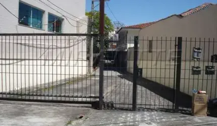 Sobrado de 120m² com 2 quartos em Água Fria