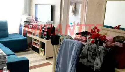Apartamento de 60m² com 2 quartos em Vila Irmaos Arnoni