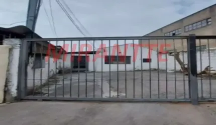 Casa terrea de 250m² com 6 quartos em Casa Verde Alta