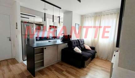 Apartamento de 42m² com 2 quartos em Tucuruvi