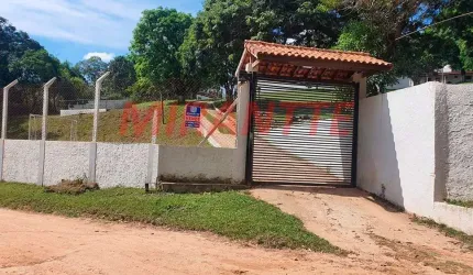 Chácara de 300m² com 6 quartos em Centro