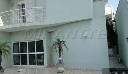 Sobrado de 380m² em Jardim Campos