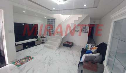 Sobrado de 185m² com 4 quartos em Tremembe