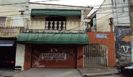 Sobrado de 550m² com 4 quartos em Santa Terezinha