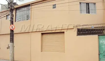 Sobrado com 2 quartos em Limão