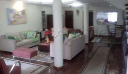Sobrado de 380m² com 3 quartos em Vila Pauliceia