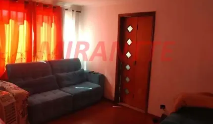 Apartamento de 61m² com 2 quartos em Água Fria