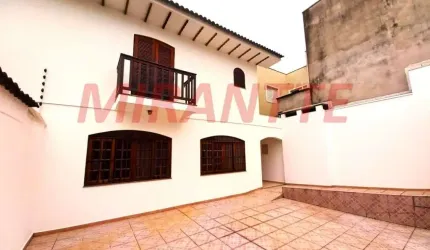 Sobrado de 262m² com 3 quartos em Vila Mazzei