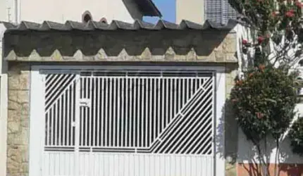 Sobrado de 250m² com 3 quartos em Jardim Guançã