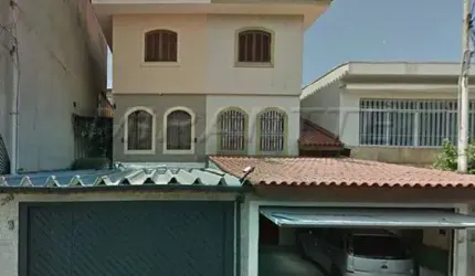 Sobrado de 142m² com 4 quartos em Vila Roque