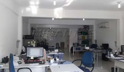 Sobrado com 2 quartos em Santana