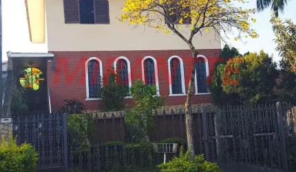 Sobrado de 326m² com 4 quartos em Jardim Leonor Mendes De Barros