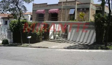 Sobrado de 358m² com 4 quartos em Parque Novo Mundo