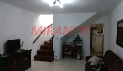 Sobrado de 210m² com 3 quartos em Água Fria