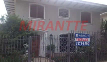 Sobrado de 475m² com 4 quartos em Jardim São Bento